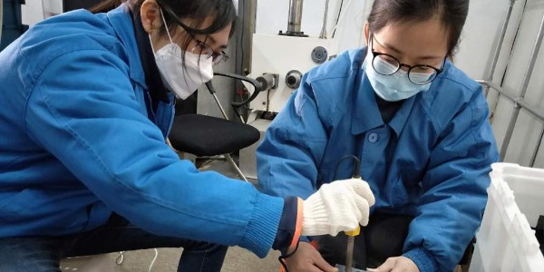秋葵视频男人的加油站塑業急客戶之所急 加速複工複產