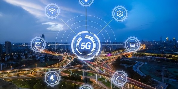十二部門:深化基於5G的編隊行駛、遠程駕駛等自駕應用場景